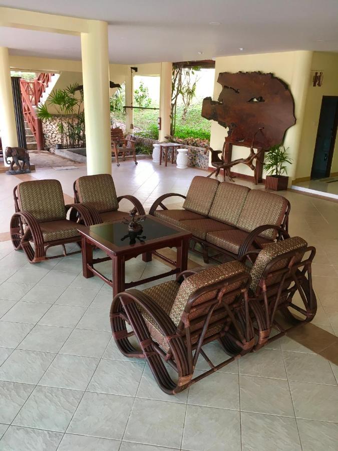 Bed and Breakfast Baan Wanwaree Kanchanaburi Zewnętrze zdjęcie