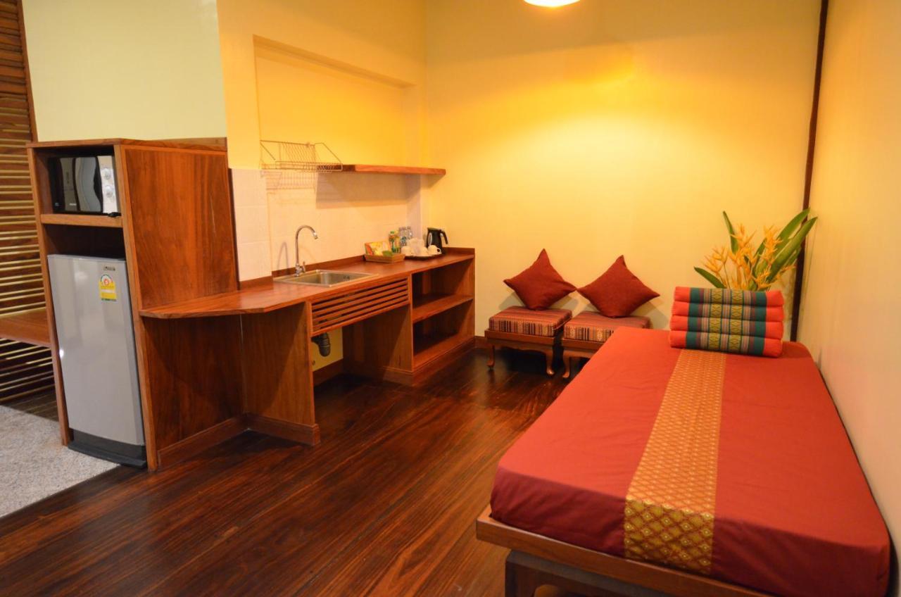 Bed and Breakfast Baan Wanwaree Kanchanaburi Zewnętrze zdjęcie