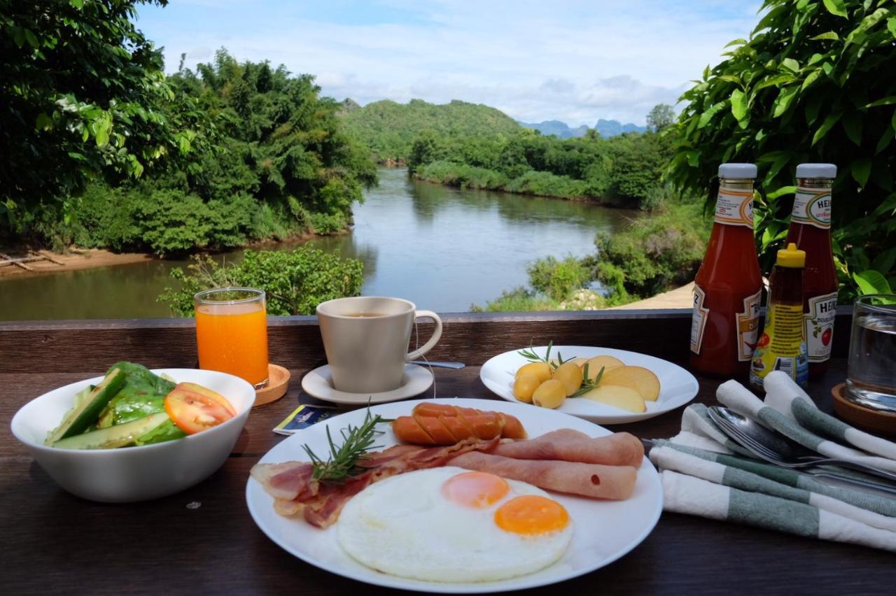 Bed and Breakfast Baan Wanwaree Kanchanaburi Zewnętrze zdjęcie